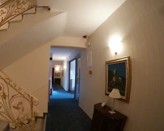 Hotel Mirto - Litochoron - Aufgang