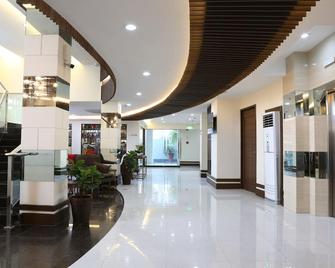 Achievers Airport Hotel - Manila - Lobby
