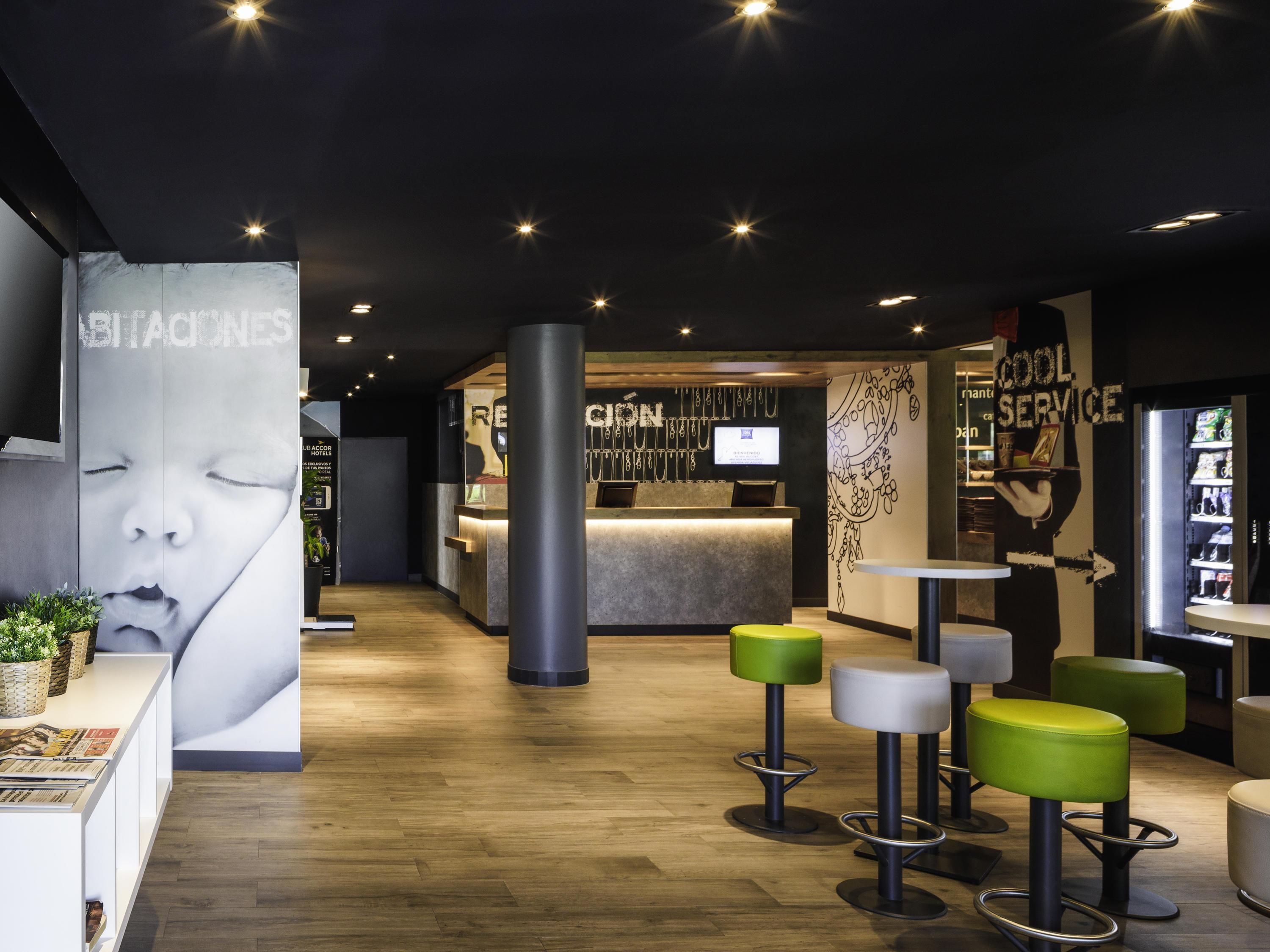 ibis budget Malaga Aeropuerto Avenida Velazquez - Málaga - Bar