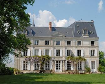 Chambres d'Hotes Château de la Puisaye - Verneuil d'Avre et d'Iton - Bâtiment