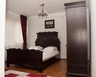 Hanul Cappsha - Oradea - Bedroom