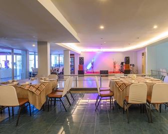 Beverly Hill Park Hotel - Nakhon Sawan - Restaurant