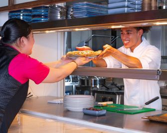ibis Styles London Gatwick Airport - Crawley - Restaurant