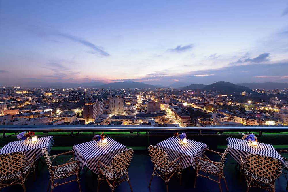 Royal Phuket City Hotel (SHA Plus+) - עיירת פוקט - מרפסת