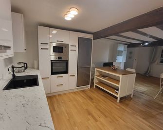 Apartment Kostera - Babenhausen - Keuken