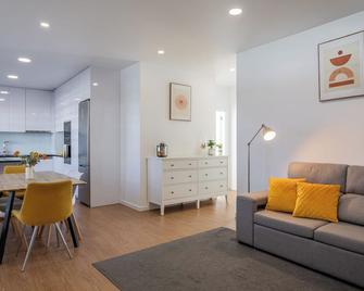 Apartamento novo e acolhedor na Praia da Barra - Gafanha da Nazaré - Sala de estar