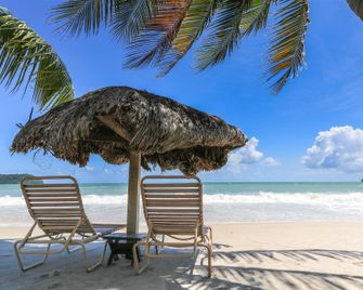 Aseania Resort Langkawi - Langkawi - חוף