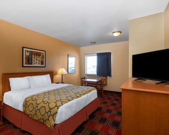 Baymont by Wyndham Spearfish - Spearfish - Bedroom