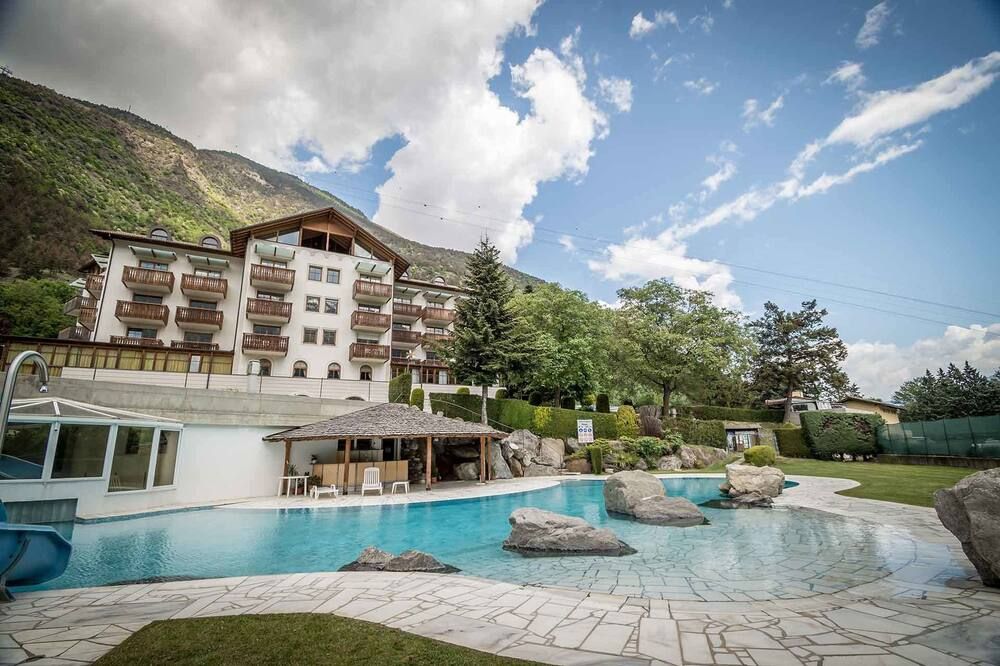 Hotel Vermoi - Laces - Pool
