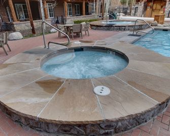 Arapahoe Lodge 1 Bed 1 Bath B - Keystone - Басейн