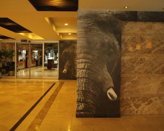 Arya Hotel Sakarya - Adapazarı - Recepción