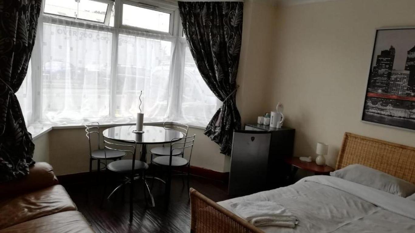 Cozy Guest House