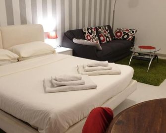 阿瑪維羅納住宿加早餐旅館 - 維羅那 - 臥室