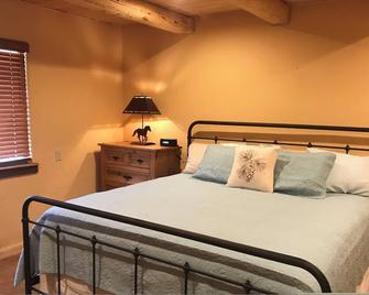 Casa Kokopelli is the perfect romantic getaway! - Creede - Habitación