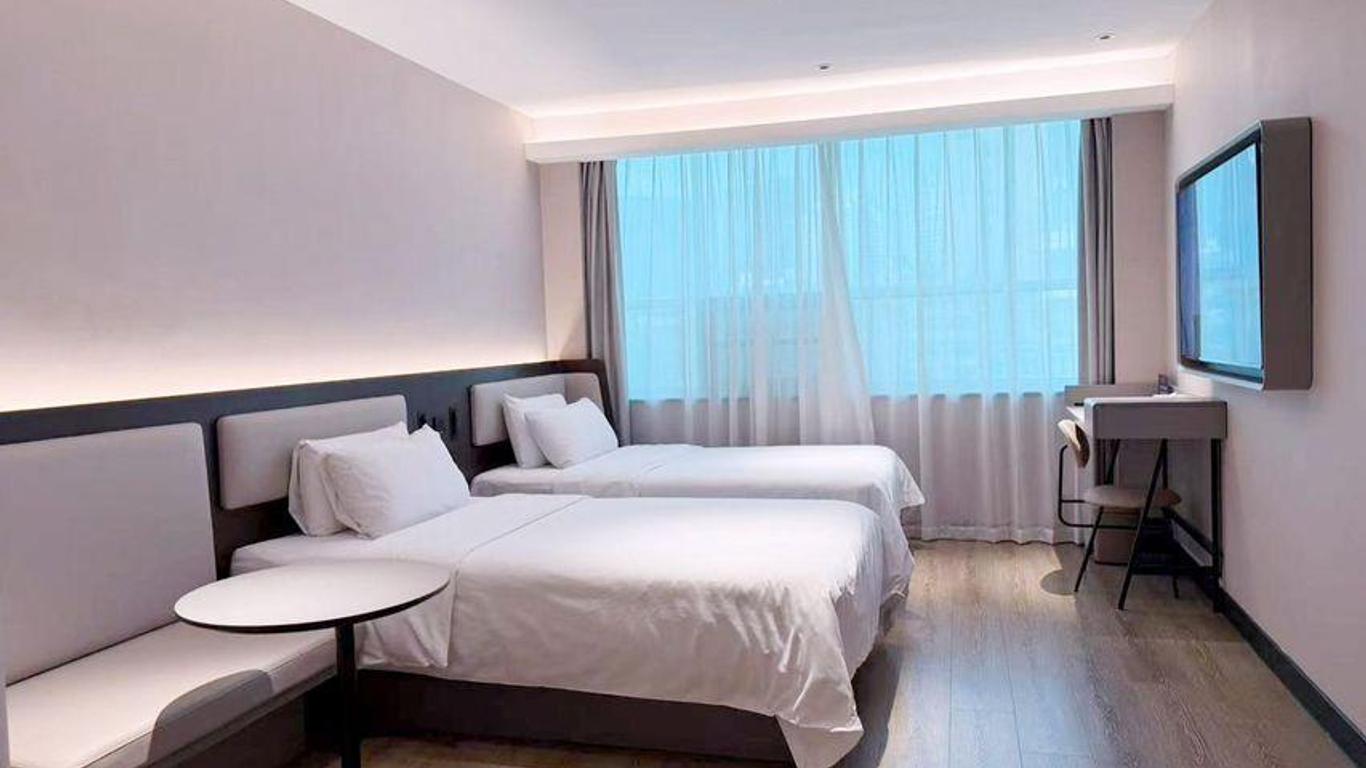 Hanting Express Beijing Yansha Xiaoyun Bridge