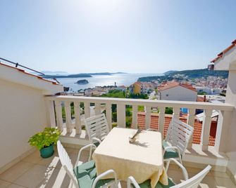 Apartments Marija - Hvar - Balkon