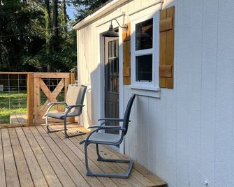 Magnolia Tiny House in the Country - Magnolia - Innenhof