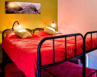 Albergue de Bolico - Buenavista del Norte - Bedroom