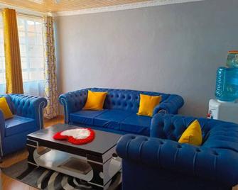 DennRose Apartments located at Majimbo just 1km from CBD - Embu - Living room