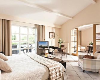 Hôtel la Magnaneraie - Villeneuve-lès-Avignon - Habitación