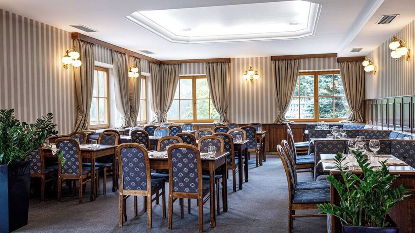 扎蒂西酒店 - 什平德萊魯夫姆林