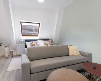 Arbio I Central Apartments Koblenz - Koblenz - Living room
