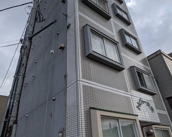 Kiyaza Road Sapporo - Sapporo - Budynek