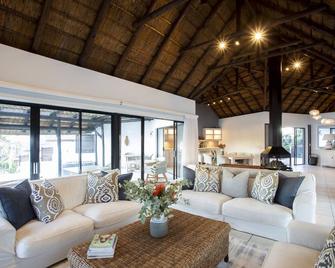 Canal House - Saint Francis Bay - Obývací pokoj