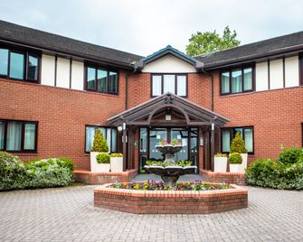 Holiday Inn A55 Chester West By IHG - Mold - Edificio