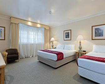European Hotel - Perth - Bedroom