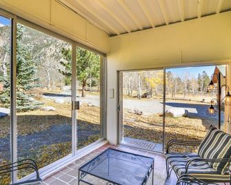 Close to Hot Springs Chalk Creek Meadows Home! - Nathrop - Balcón