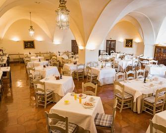 Parador de Mérida - Mérida - Restaurant