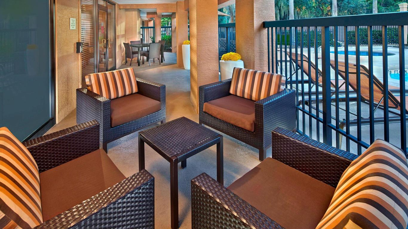 Courtyard By Marriott Orlando East/Ucf Area