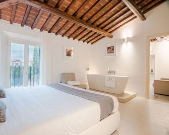 Palazzo Cini Luxury Rooms in Pisa - Pisa - Schlafzimmer