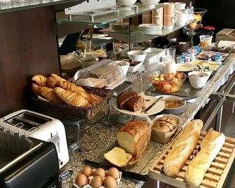 Boutique Hotel Novalis - Gradignan - Buffet