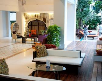Sandalay Resort - Pattaya - Lobby