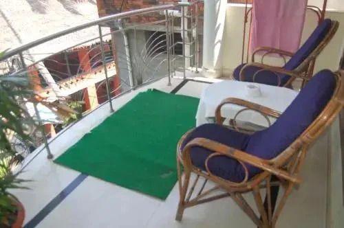 Sree Mookambika Beach Resort - טריבאנדרום - מרפסת