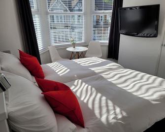 Edelweiss Guest House - Southend-on-Sea - Sypialnia