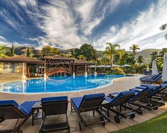 Quinta Jardins Do Lago - Funchal - Pool