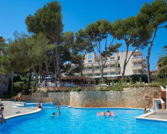 Club Hotel Cala Ratjada - Cala Ratjada - Pool