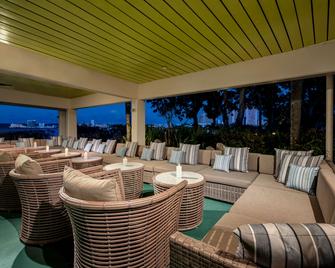 Hilton Guam Resort & Spa - Τάμουνινγκ - Βεράντα