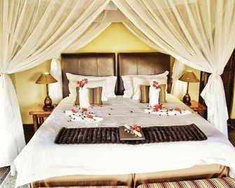 Kambaku Safari Lodge - Timbavati