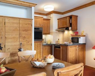 Pierre & Vacances Premium Arc 1950 Le Village - Bourg-Saint-Maurice - Cocina