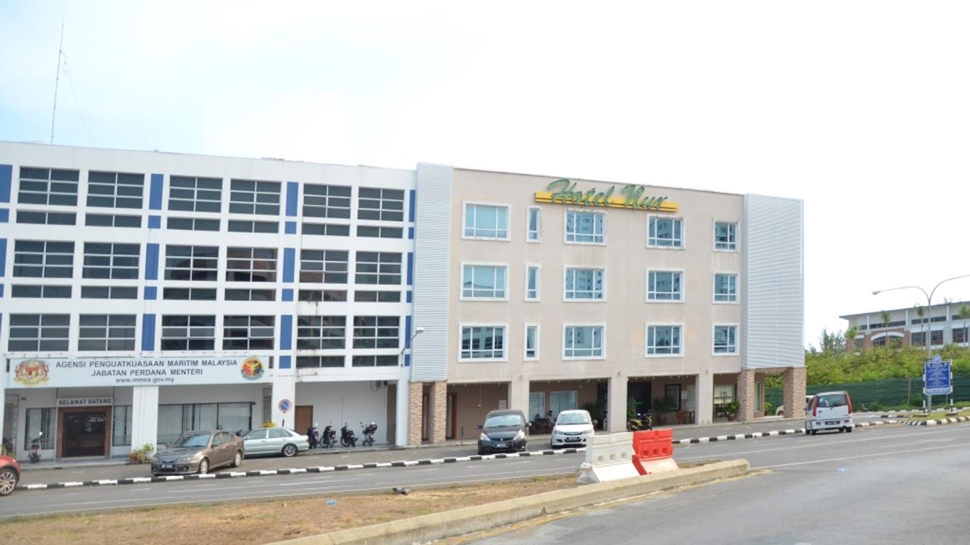 Hotel Nur Miri