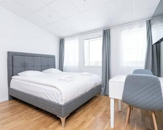 Apartdirect Arlandastad - Rosersberg - Chambre