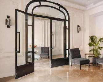 L'Edmond Hotel Parc Monceau - Paris - Lobby