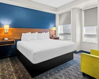 Kelowna Good Night Inn - Kelowna - Makuuhuone