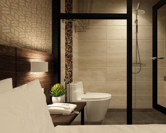 The Square Hotel - Skudai - Bathroom