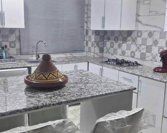 Jolie Appartement Proche de la mer - Oran