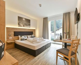 Majestic apartment in Klösterle with sauna on the Arlberg Met Terras - Klösterle - Bedroom